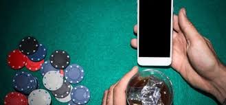 Tim IT japs8005 memantau sistem keamanan dan perlindungan data pengguna